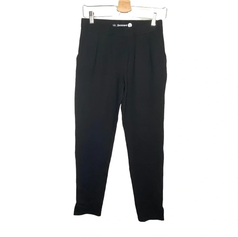 Betabrand black skinny leg soho joggers style w1528